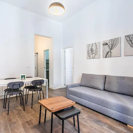 Vr Estudios Apartments Madrid Esterno foto