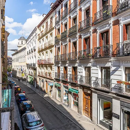Vr Estudios Apartments Madrid Esterno foto