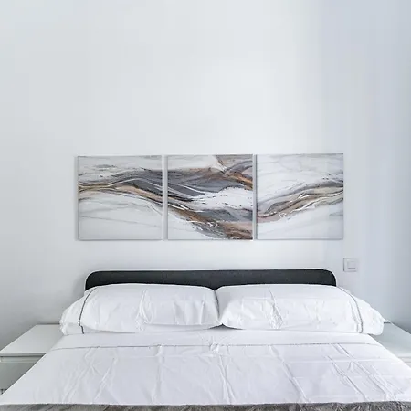 Vr Estudios Apartments Madrid Esterno foto